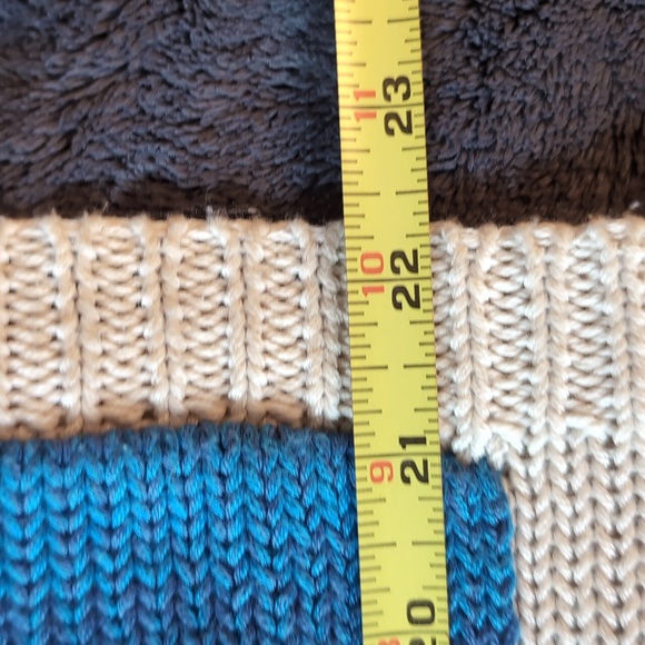 RD Style| Blue And White Striped Knit Crew Neck Sweater - Picture 9 of 12